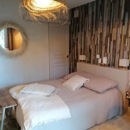 L'Autre Perle, Balneo En Supplement, Le Clos Des Perles Tourtour Exterior foto