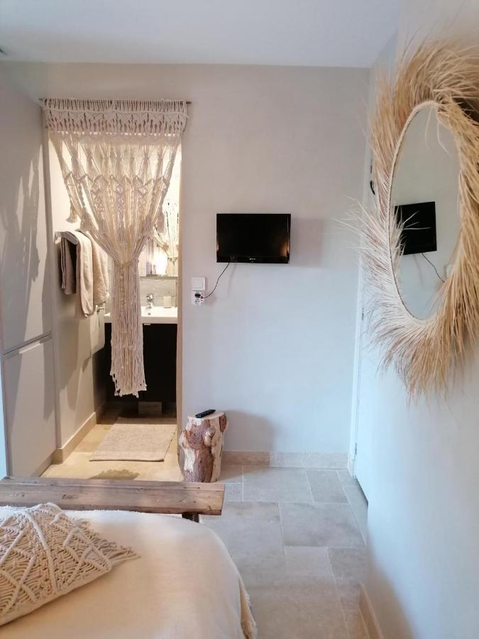 L'Autre Perle, Balneo En Supplement, Le Clos Des Perles Tourtour Exterior foto