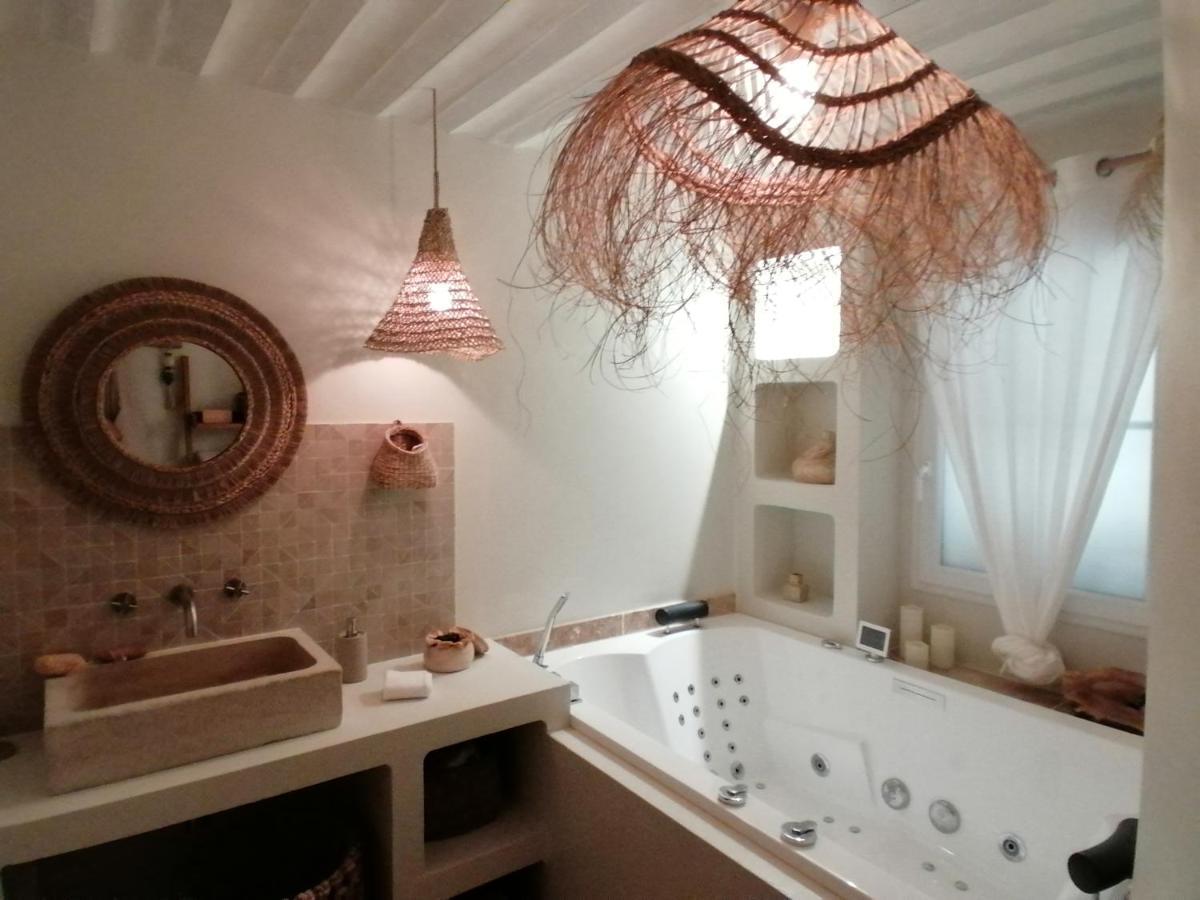 L'Autre Perle, Balneo En Supplement, Le Clos Des Perles Tourtour Exterior foto