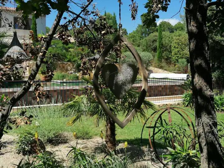 L'Autre Perle, Balneo En Supplement, Le Clos Des Perles Tourtour Exterior foto